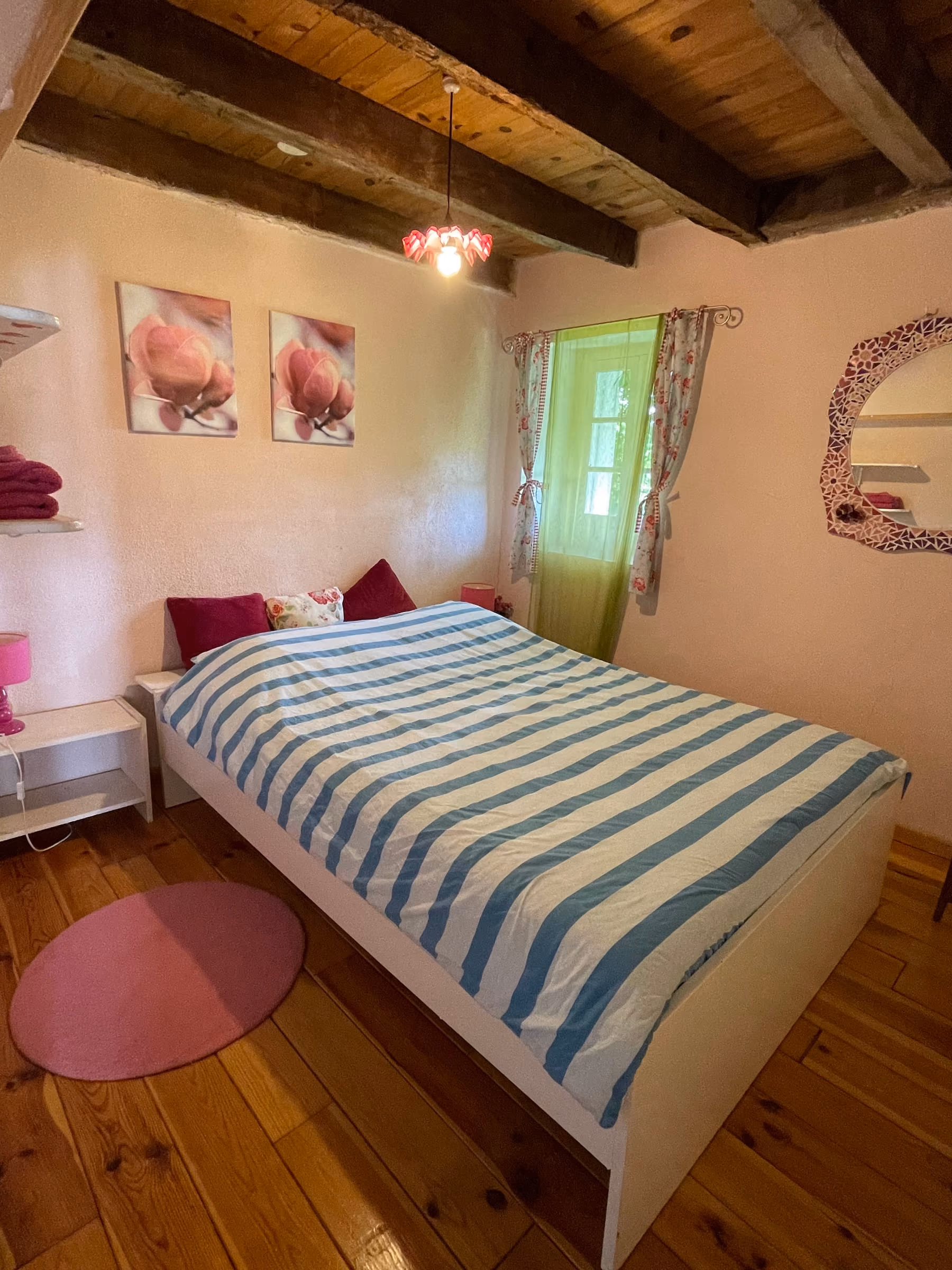 Slaapkamer 2 met tweepersoonsbed